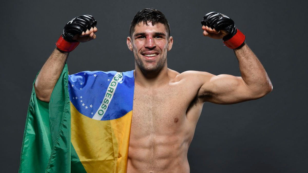 Vicente Catta Preta Luque (born November 27, 1991) is an American-born Brazilian professional mixed martial artist. Luque currently competes in the we...
